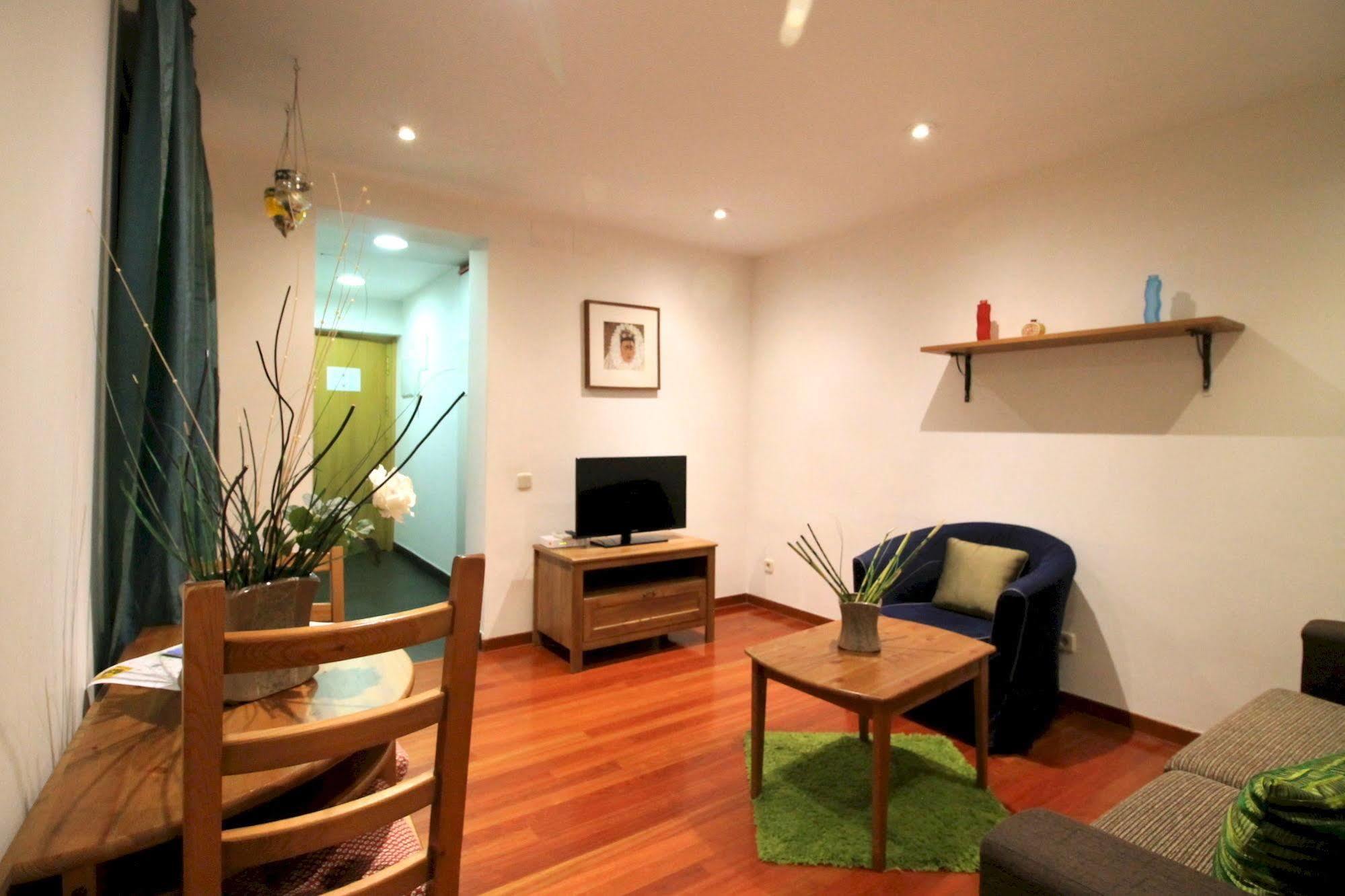 Prado Apartments Madrid Exterior foto